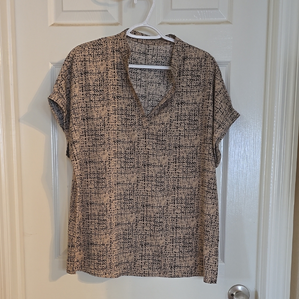 SHEIN Tan and Black Textured Blouse